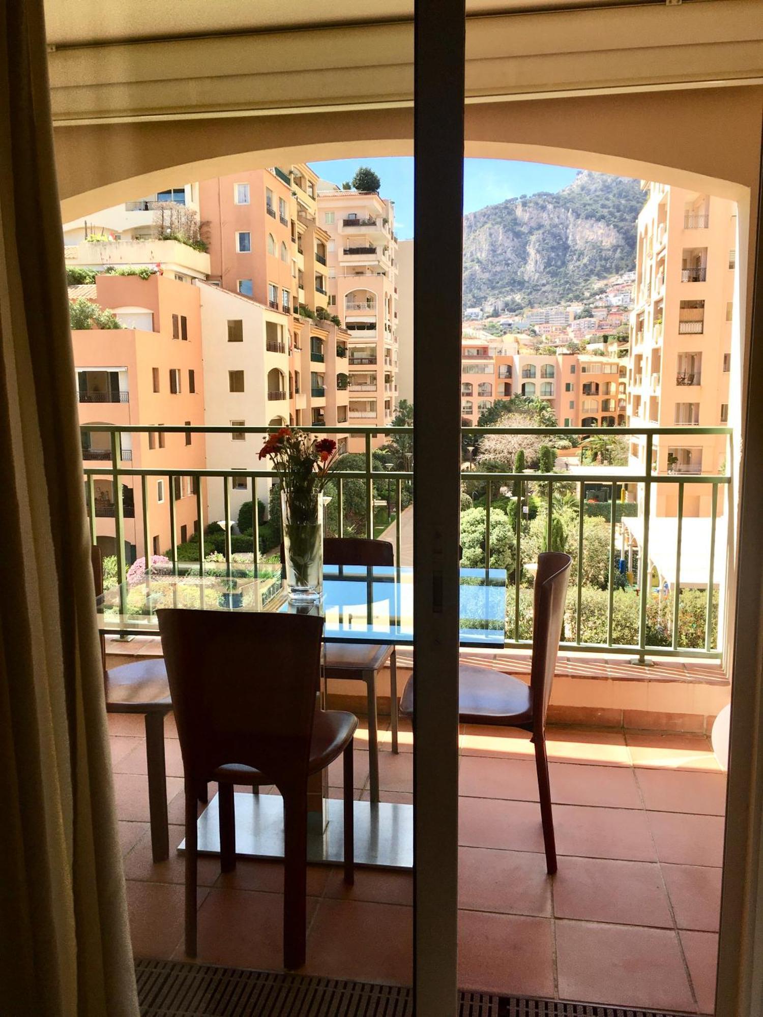 Monaco, Elegant & Quiet Renovated Apartment, In Fontvieille District, With Terrace & Pool, 15Min Walk To F1 Grand Prix Exterior foto